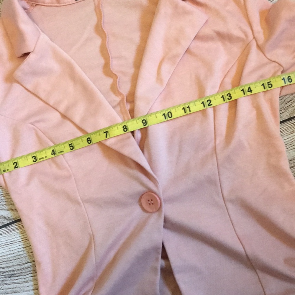 Pink blazer - Picture 2 of 6